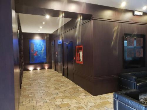 Gambar di galeri bagi Suite de lujo en excelente sector, netflix, disney plus di Quito