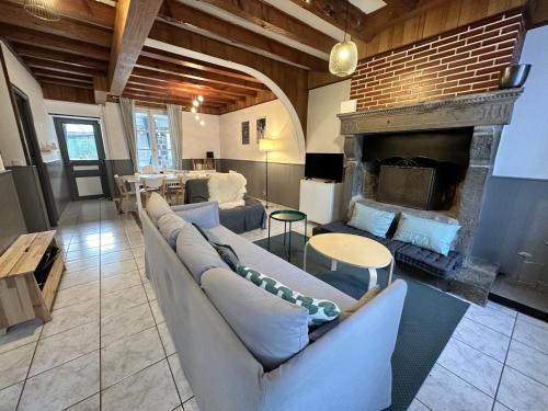Maison La Bourboule, 5 pièces, 8 personnes - FR-1-667-47