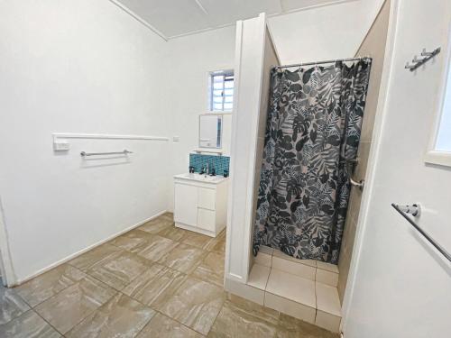 Ένα μπάνιο στο Warrego Hotel Motel Cunnamulla