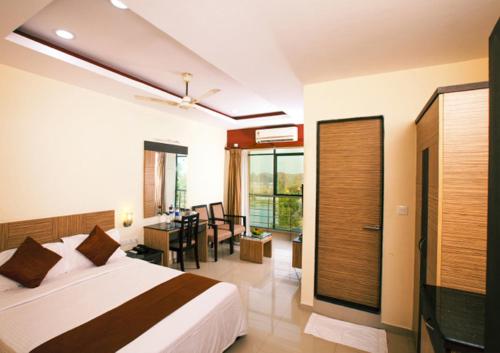 Royal Riviera Resorts – Photos 3