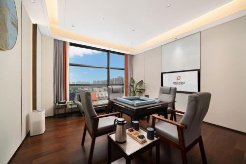 Ruang duduk di Projoy Hotel Tianfu