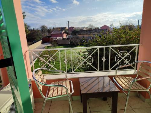 Gallery image of Villa marina apartment2 in Ýpsos