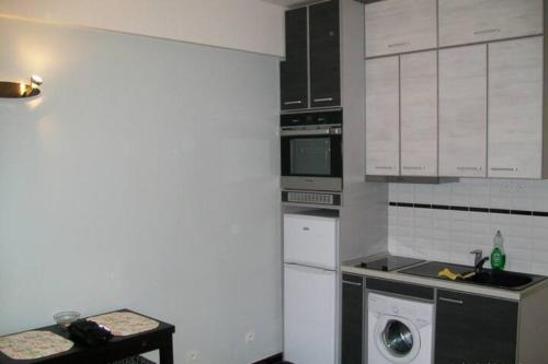 Chambre à 2 pas de MONTMARTRE