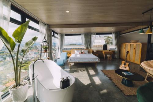 EX Villa Đà Lạt - Khách sạn cổ điển Pháp