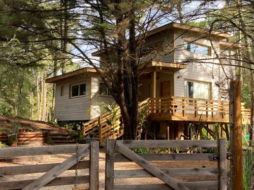 Casa con tiny house