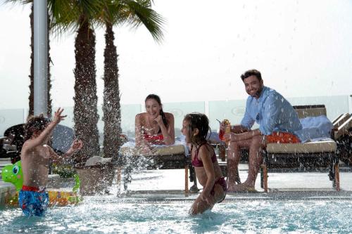 Hosté ubytování Crowne Plaza Yas Island by IHG
