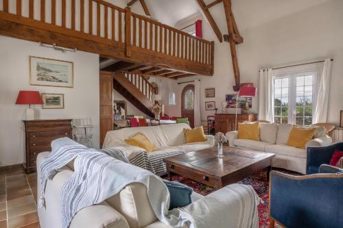 Maison familiale 8 adultes 4 enfants & jardin