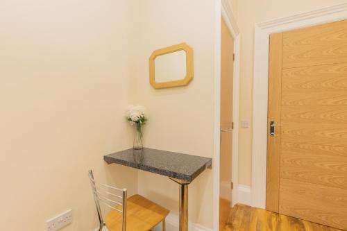 New 3-Bedroom Apartment Close to City Centre photo 31