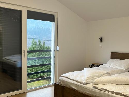 Ένα ή περισσότερα κρεβάτια σε δωμάτιο στο Hillside Villa