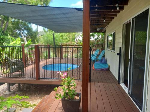 Piscina en o cerca de Butler St Magnetic