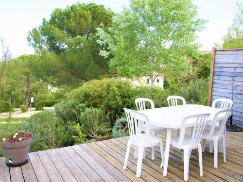 Maison Duplex 5p avec Terrasse, WIFI et Parking, Grospierres - FR-1-382-86