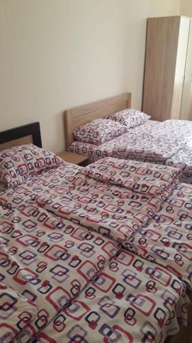 Postel nebo postele na pokoji v ubytování The Best Apt апартаменты целиком