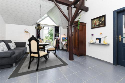 Μια τηλεόραση ή/και κέντρο ψυχαγωγίας στο Ferienhaus Nordseekate