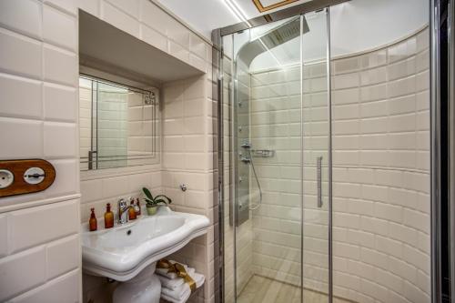 Un baño de Palazzo Stunis - Dimora di Charme