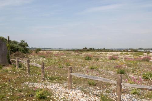 Sea Breezes – Photos 2