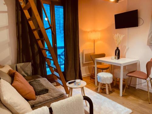 Charmant studio avec coin nuit en mezzanine La Foux d'Allos