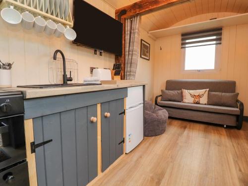 Hillcrest Shepherds Hut – Photos 4