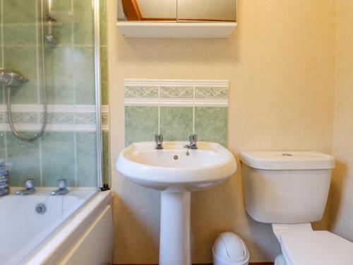Kúpeľňa v ubytovaní Dartmoor Retreat Lodge