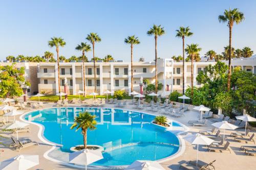 an image of the pool at the resort at Apollon Hotel in Kos