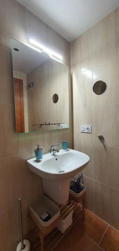 Bany a CAL TRANQUIL Camprodon, acollidor àtic al centre