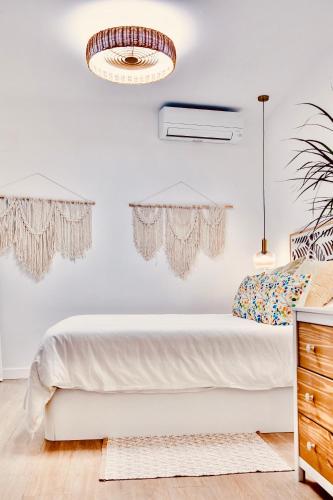 Calle Rodas 3 Central 5 stars apartment in Madrid for 6 people