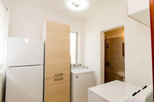 Koupelna v ubytování Ocean Views & Private Beach! Luxury 4BDR Getaway