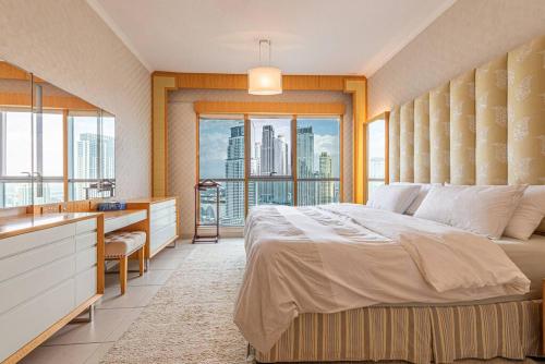 FIRST CLASS 3BR with full BURJ KHALIFA and FOUNTAIN VIEW