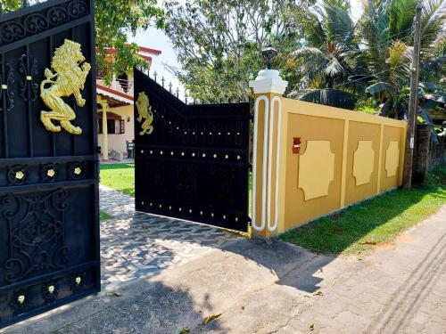 Φωτογραφία από το άλμπουμ του Heaven Villa Weligama σε Weligama