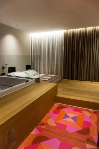 ZOE LUXURY SUITES photo 60