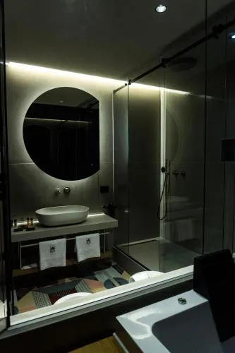 ZOE LUXURY SUITES photo 5