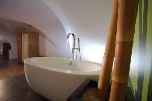 Dream Loft for 2 with Private Spa – Photos 2