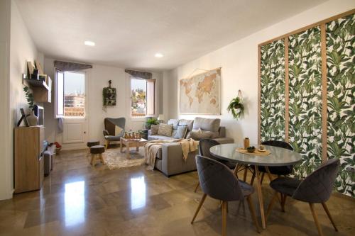 Plaza Ayuntamiento Granada Habitame inmobiliaria