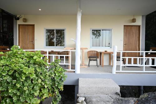 Balkón nebo terasa v ubytování Bao Village