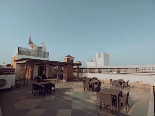 Un balcón o terraza de Clarks Inn Express, Dehradun