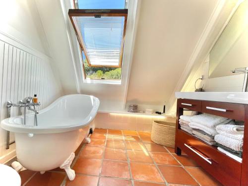 Ванная комната в Windrose, Noordhoek, sensationeller Meerblick
