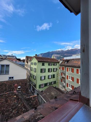 Nespecifikovaný výhled na hory nebo výhled na hory při pohledu z hotelu