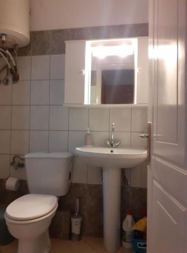 Studio B1