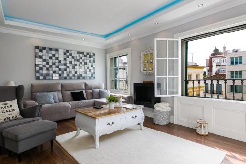 weforyou 2 BEDROOMS PENTHOUSE AT MALAGA CENTER