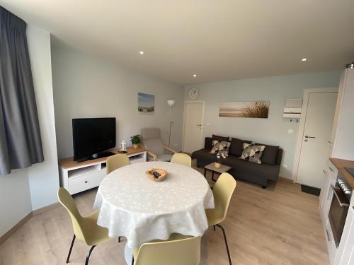 Gallery image of 1 slaapkamer logie met extra zetelbed in leefruimte in Middelkerke