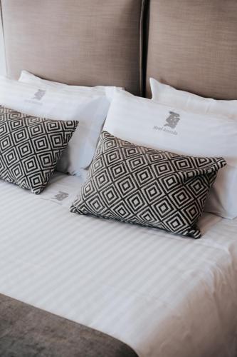 Postel nebo postele na pokoji v ubytování Anerada Hotel