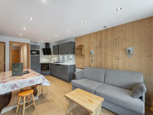 Charmant Apt 6 pers. proche pistes avec balcon et WiFi - FR-1-640-19