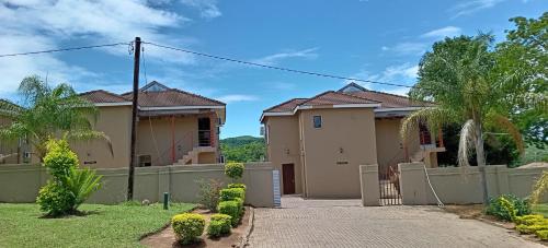 Gallery image of MTHUNZI LODGE HAZYVIEW in Hazyview