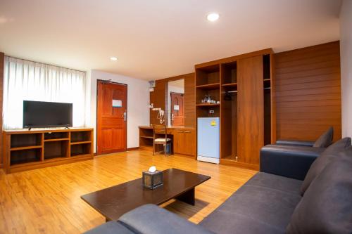 Φωτογραφία από το άλμπουμ του Sea Paradise Hotel Sattahip σε Sattahip