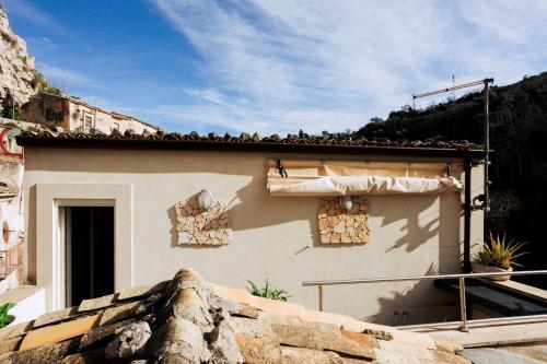Το κτήριο όπου στεγάζεται  το bed & breakfast