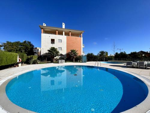 Albufeira Modern 3 With Pool by Homing