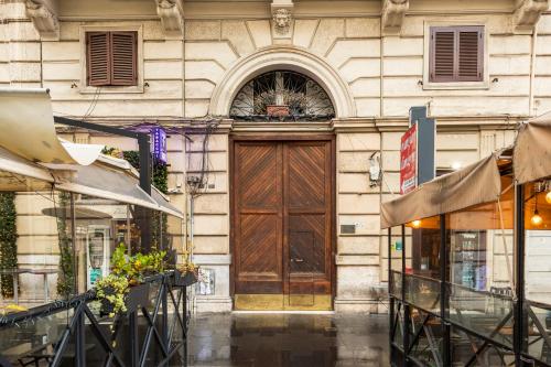 Luxury Apartment Cola