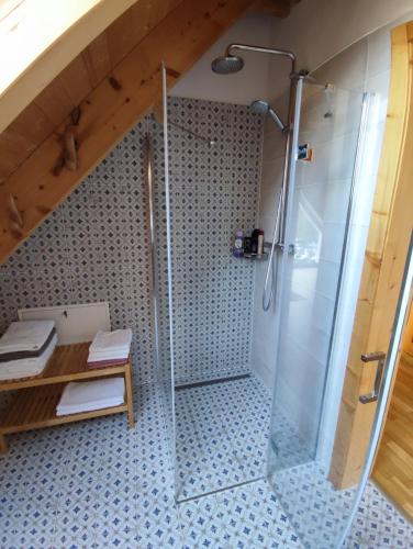 Koupelna v ubytování VILA LESNA House with a garden 2 minutes from the center of the Tatras
