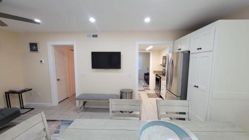 HHI Homes LLC photo 29