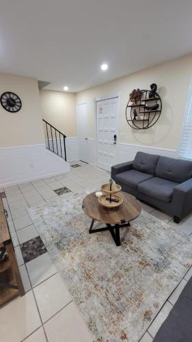 HHI Homes LLC photo 22