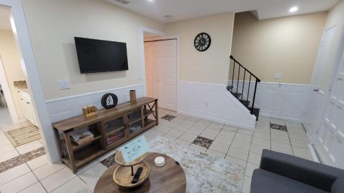HHI Homes LLC photo 18